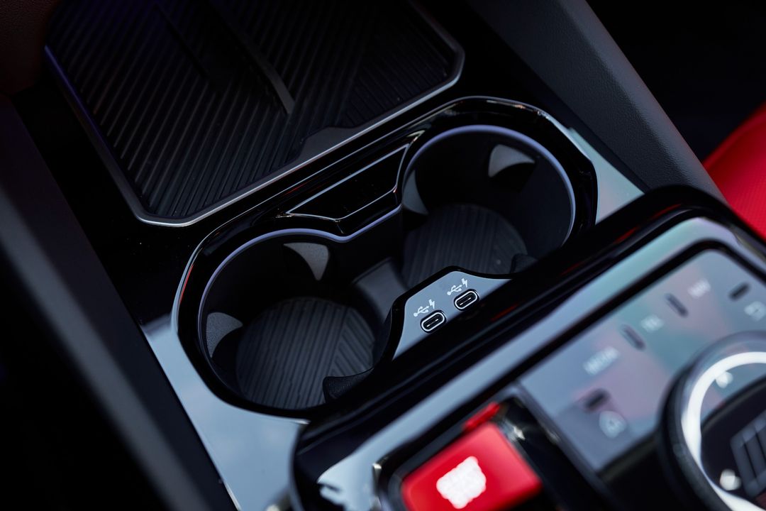 2025 BMW M5