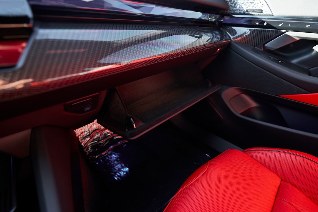 2025 BMW M5