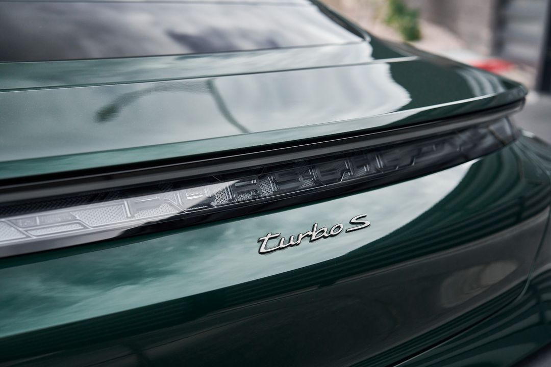 2025 Porsche Taycan