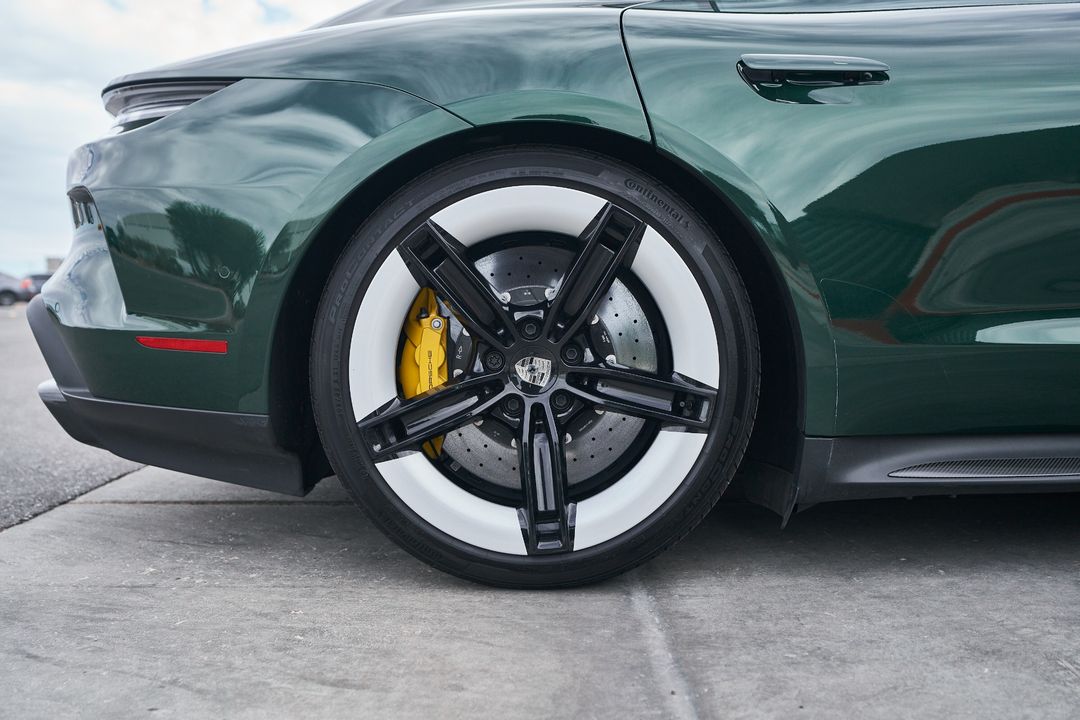 2025 Porsche Taycan