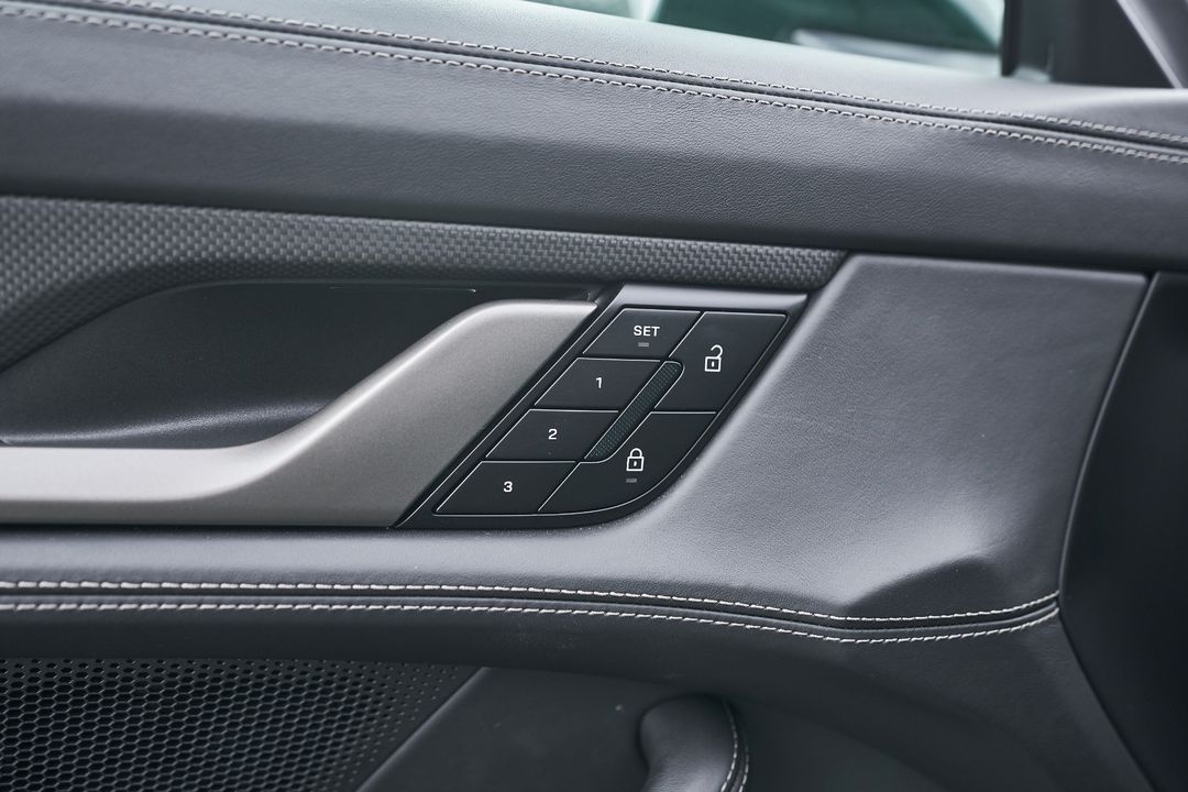2025 Porsche Taycan
