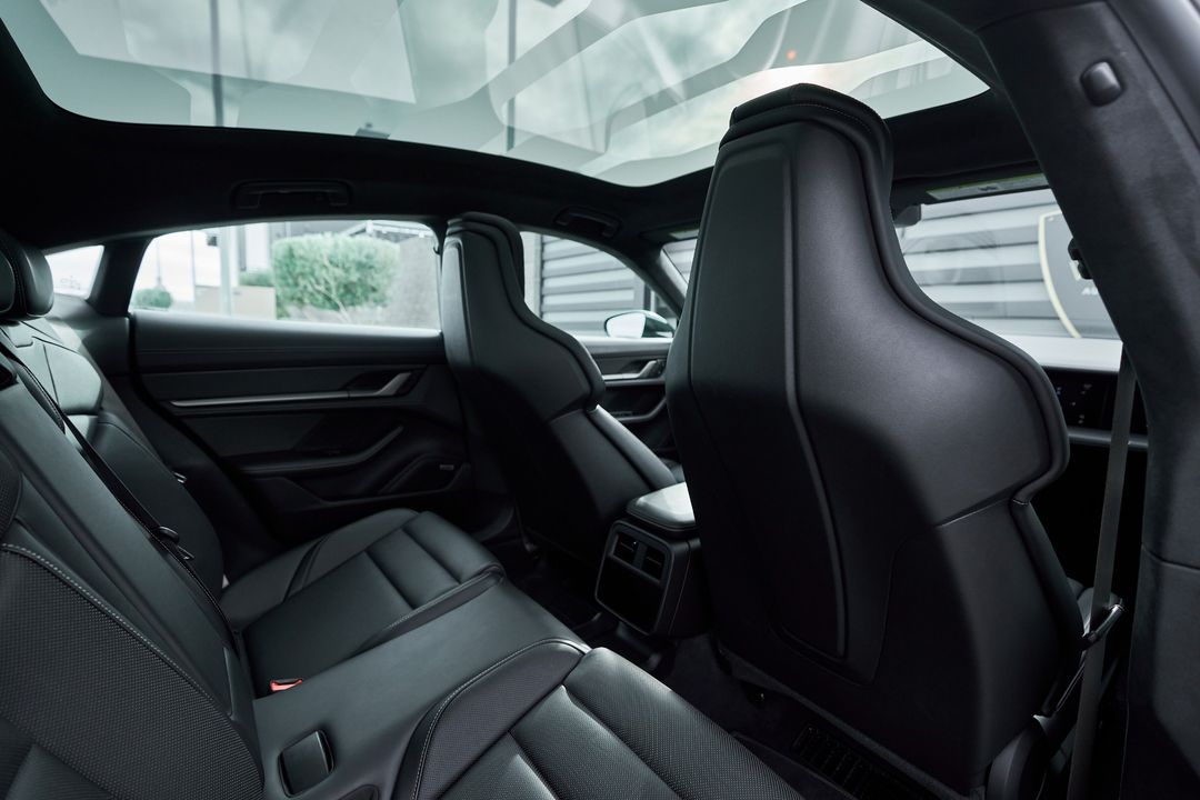 2025 Porsche Taycan