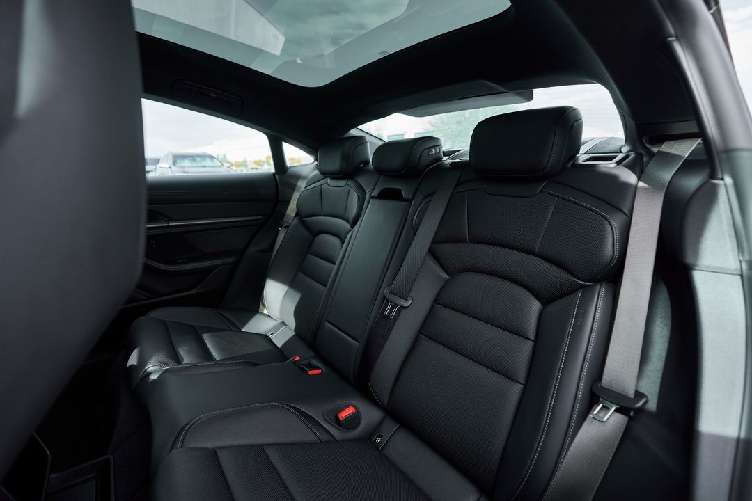 2025 Porsche Taycan