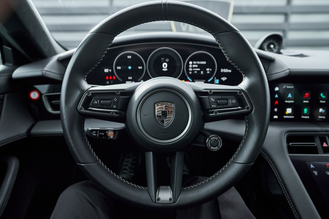 2025 Porsche Taycan