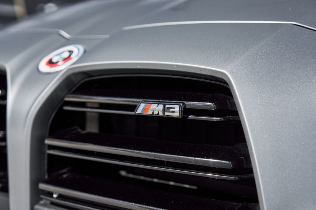 2023 BMW M3