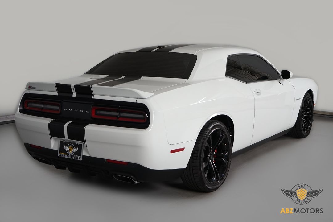 2022 Dodge Challenger