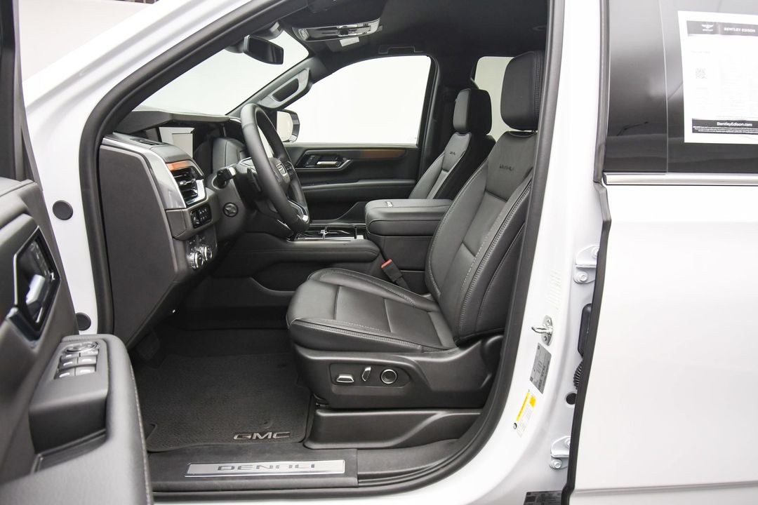 2025 GMC Yukon