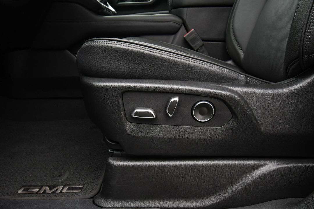 2025 GMC Yukon