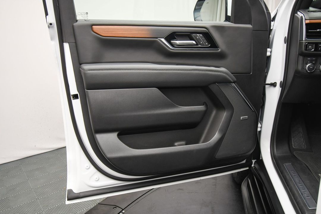 2025 GMC Yukon