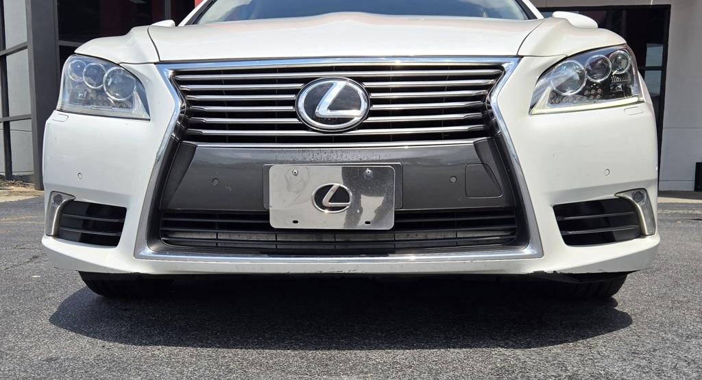 2014 Lexus LS