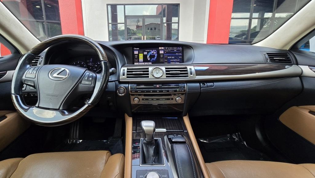 2014 Lexus LS