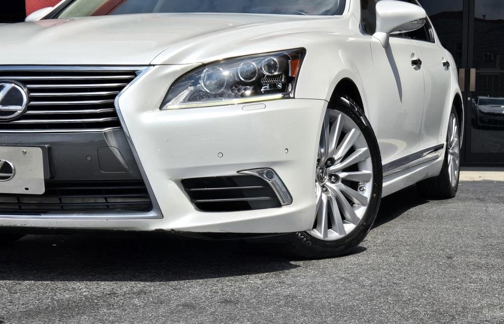 2014 Lexus LS