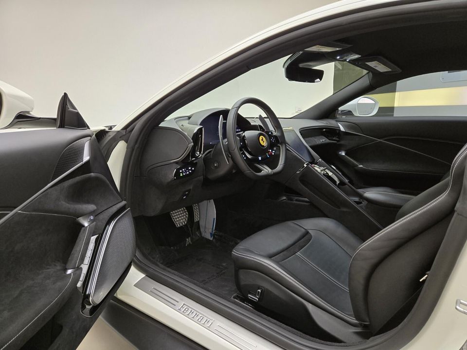 2023 Ferrari Roma