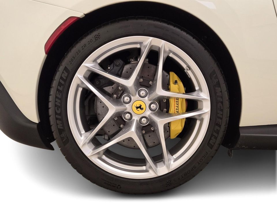 2023 Ferrari Roma