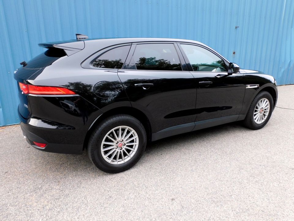 2017 Jaguar F-pace