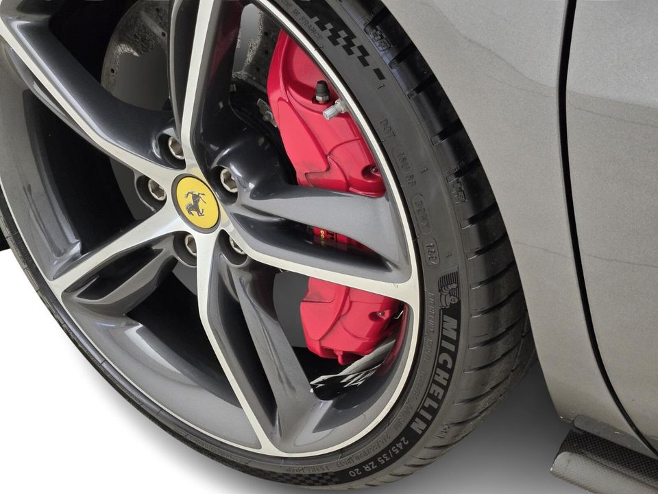 2022 Ferrari 296 GTB