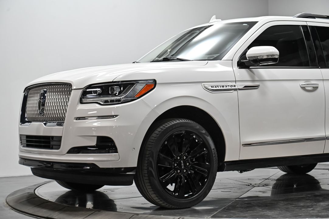 2022 Lincoln Navigator
