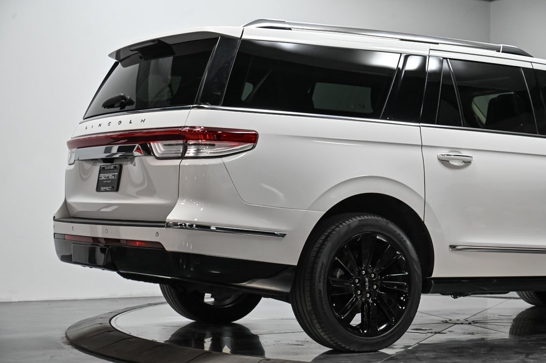 2022 Lincoln Navigator