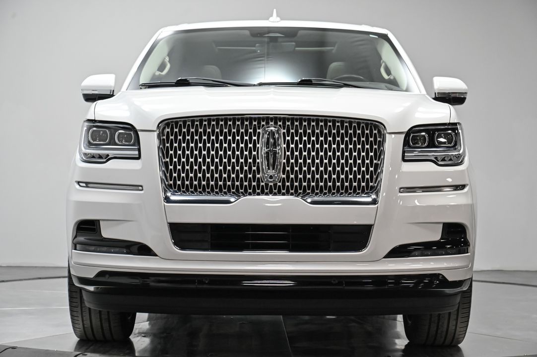 2022 Lincoln Navigator