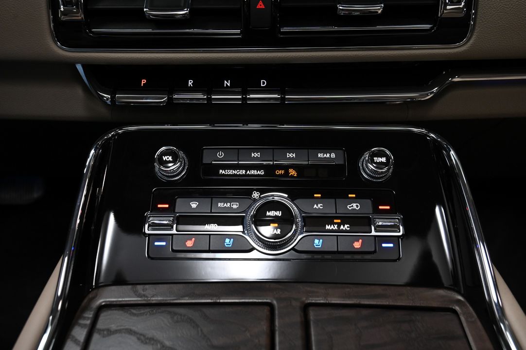 2022 Lincoln Navigator