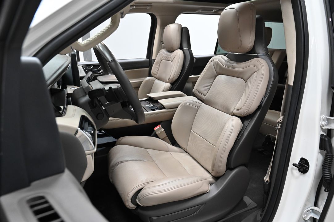 2022 Lincoln Navigator