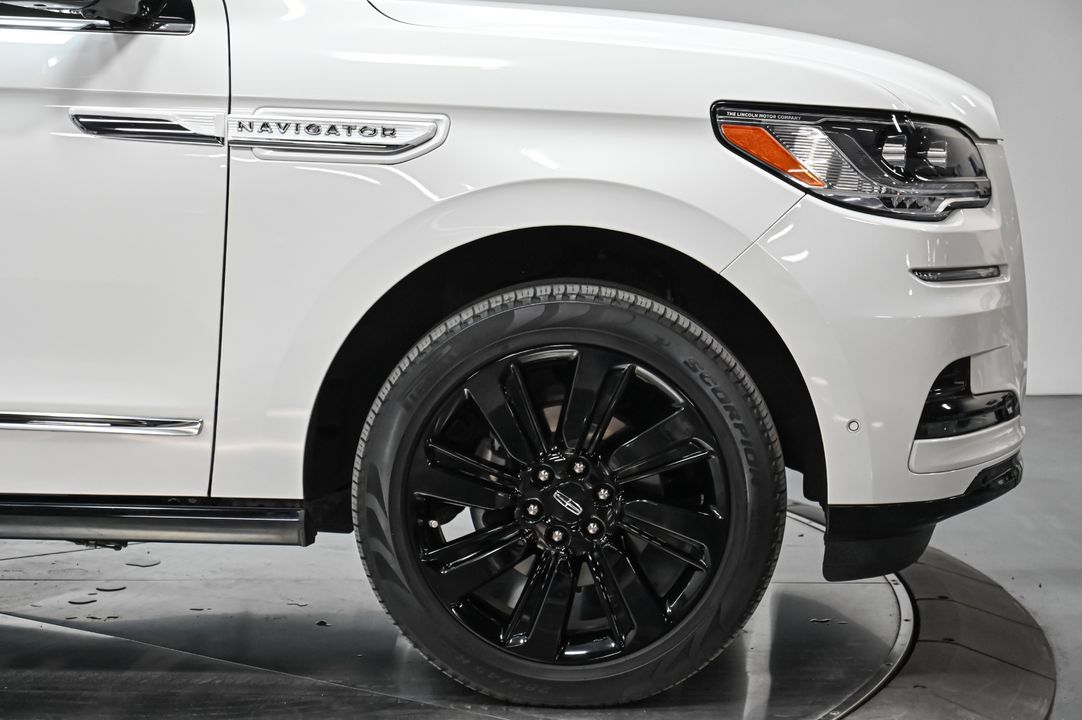 2022 Lincoln Navigator