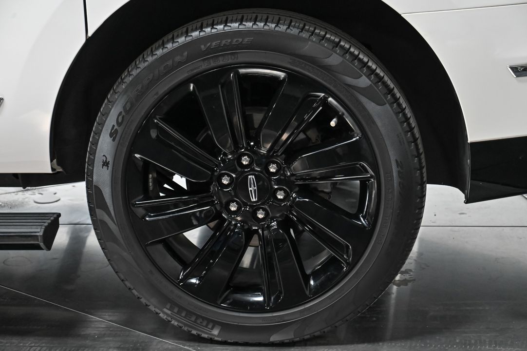 2022 Lincoln Navigator
