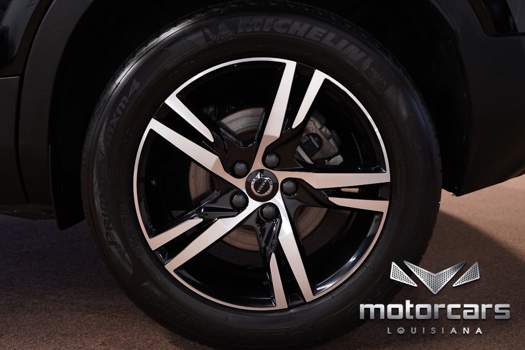 2024 Volvo XC40