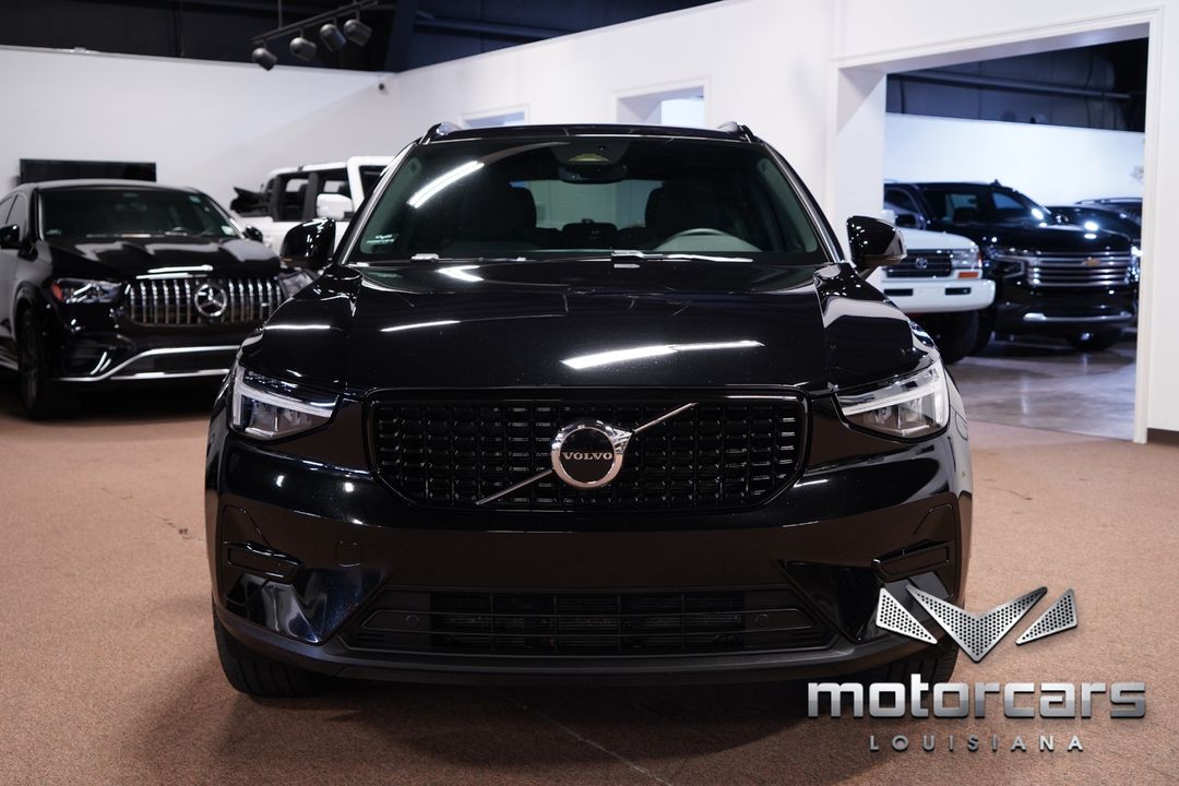 2024 Volvo XC40