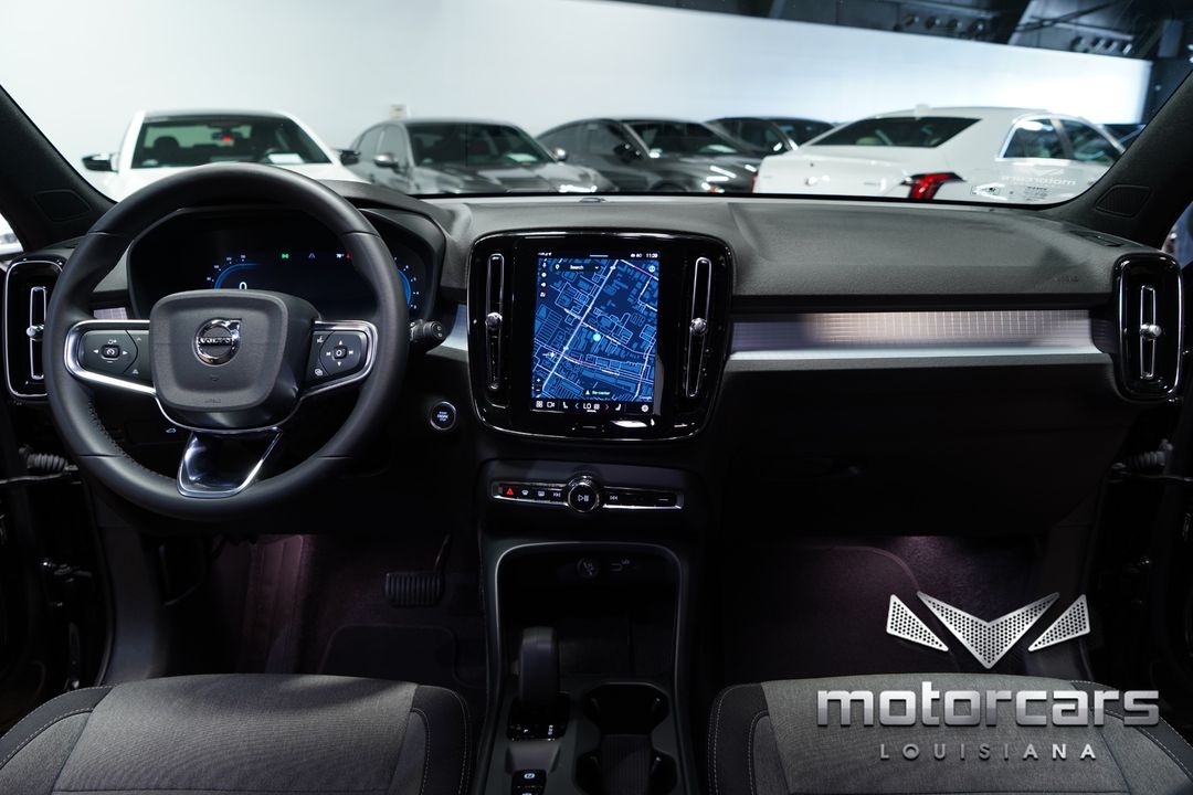 2024 Volvo XC40