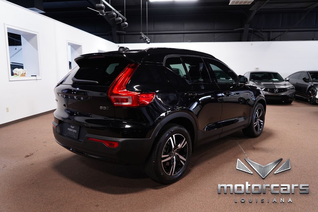 2024 Volvo XC40