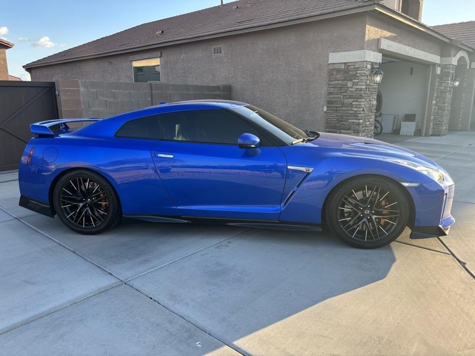 2021 Nissan GT-R