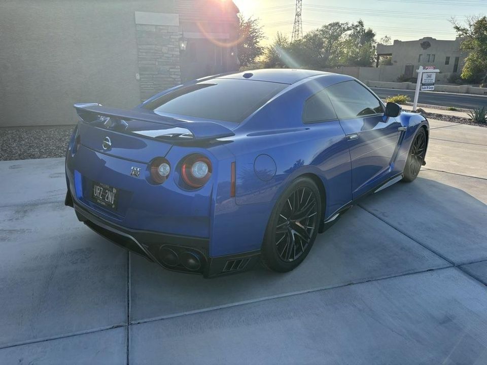 2021 Nissan GT-R