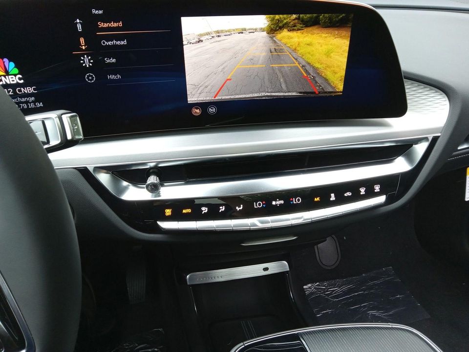 2025 Cadillac LYRIQ