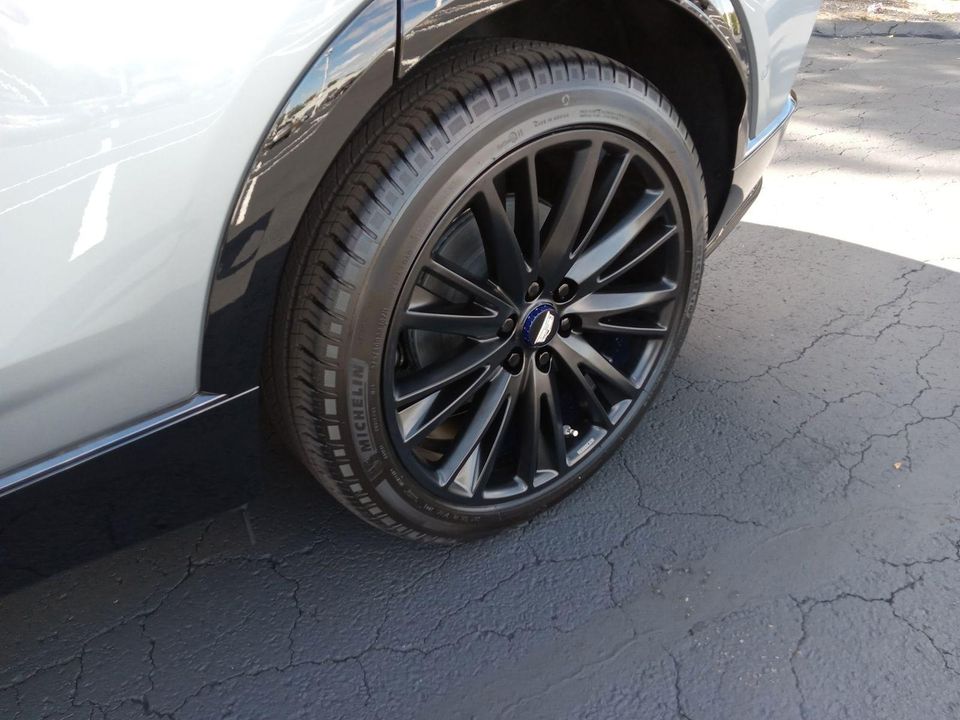2025 Cadillac LYRIQ