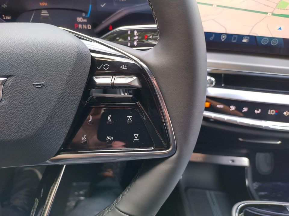 2025 Cadillac LYRIQ