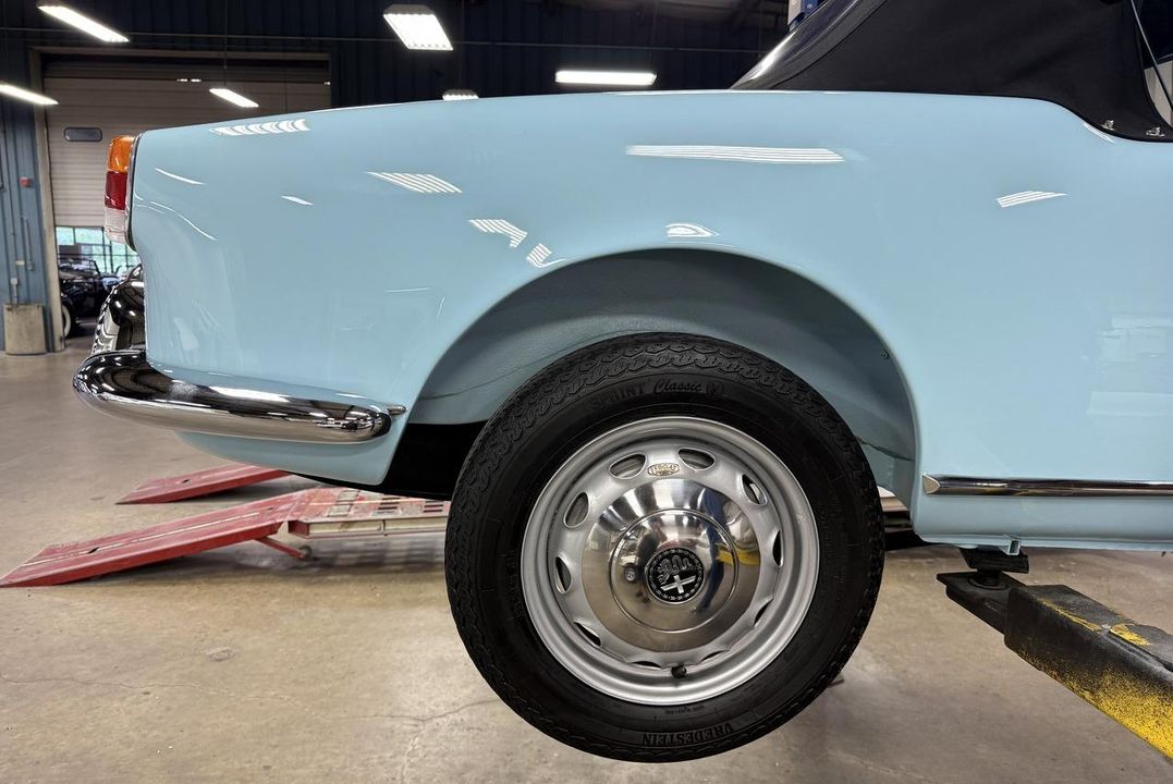 1960 Alfa Romeo Giuletta Spider Veloce