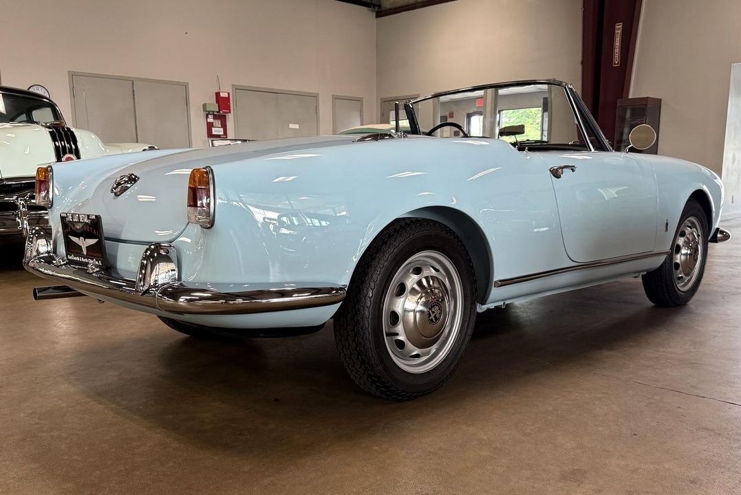 1960 Alfa Romeo Giuletta Spider Veloce
