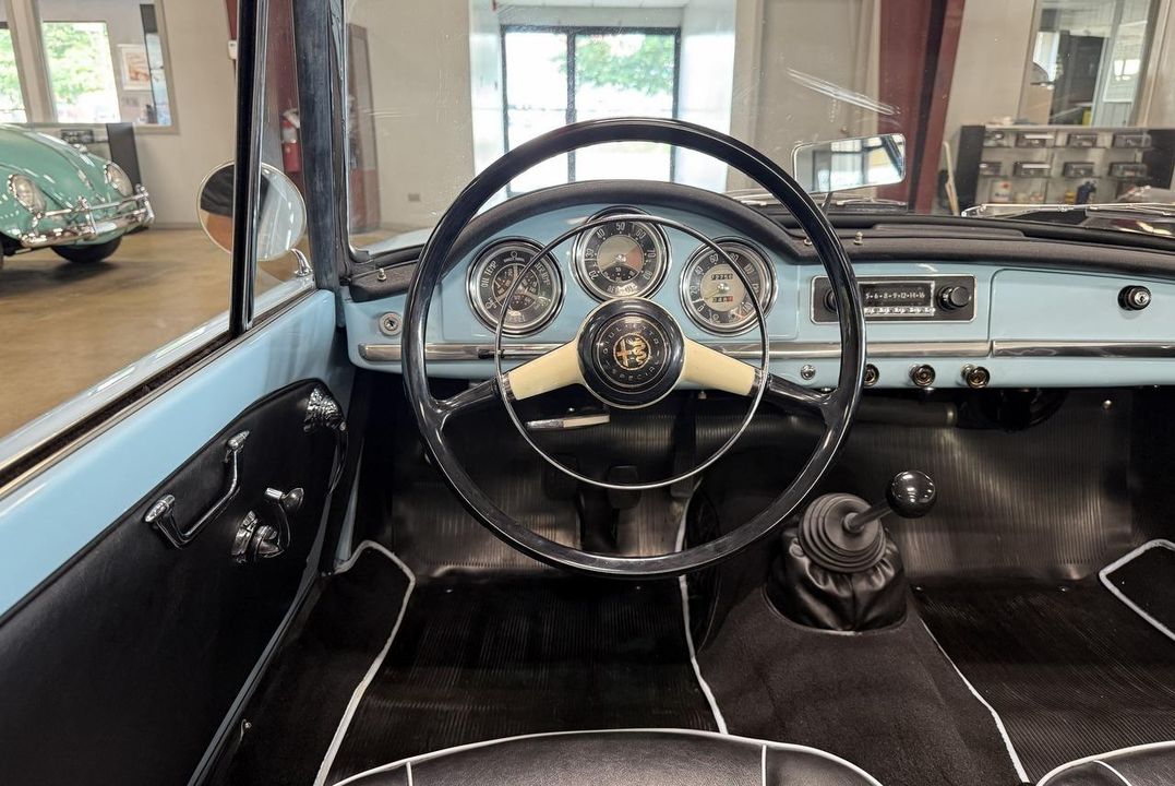 1960 Alfa Romeo Giuletta Spider Veloce