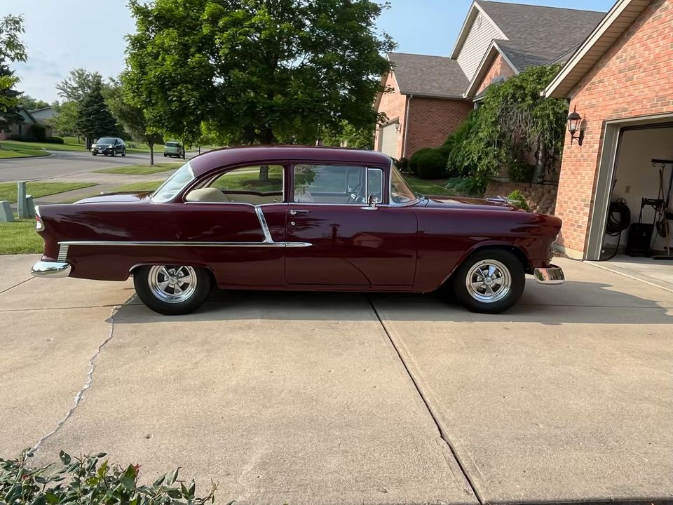 1955 Chevrolet 210 Post