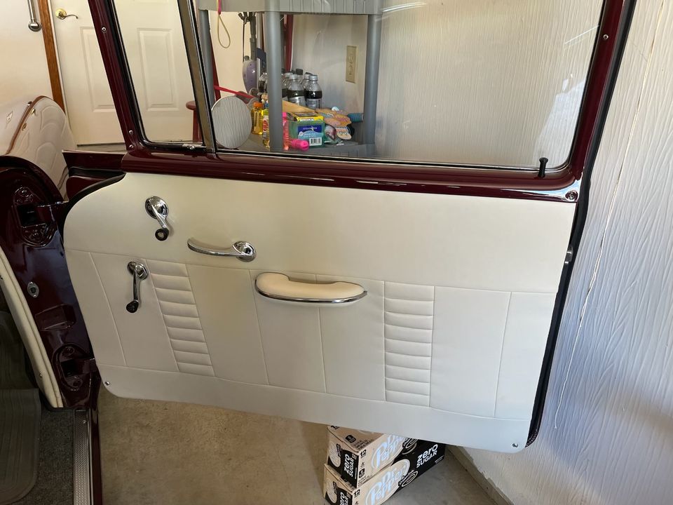 1955 Chevrolet 210 Post