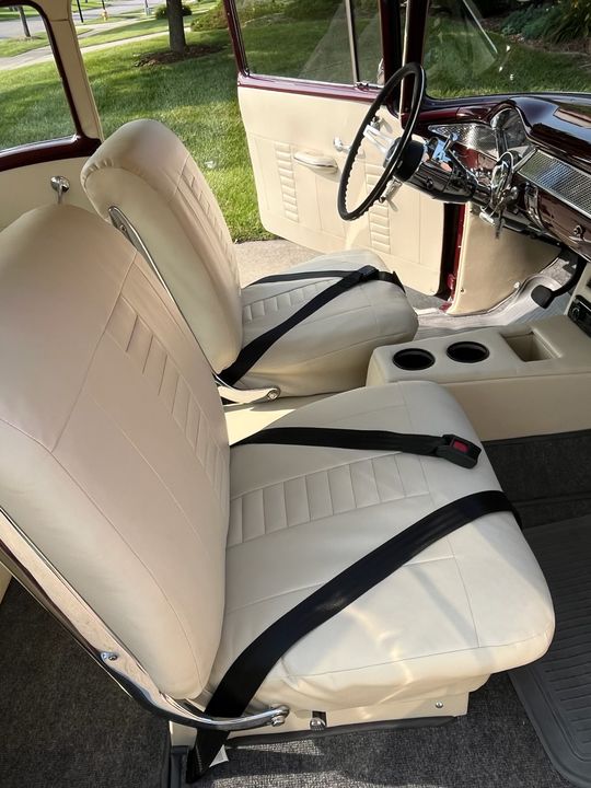 1955 Chevrolet 210 Post