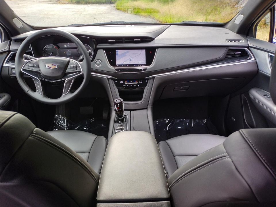 2025 Cadillac XT5