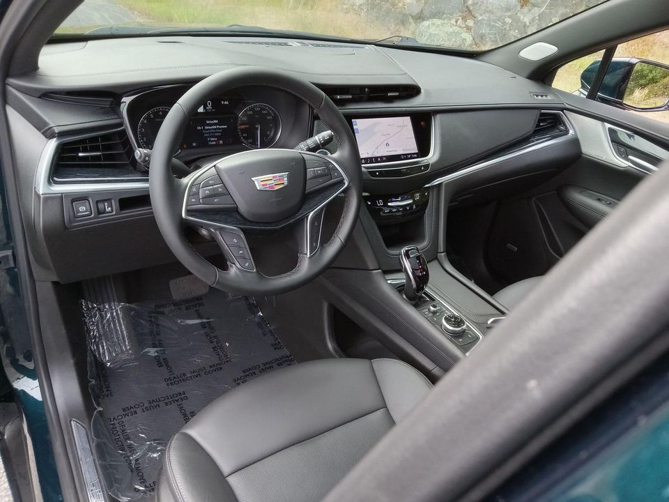 2025 Cadillac XT5
