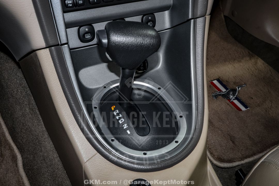 2003 Ford Mustang