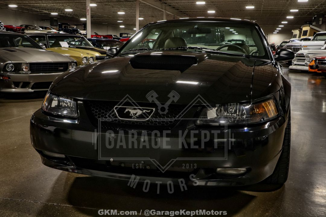 2003 Ford Mustang