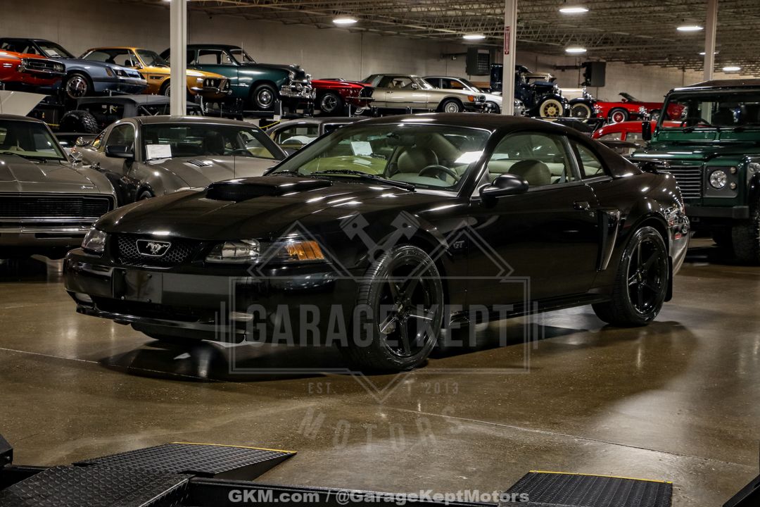 2003 Ford Mustang