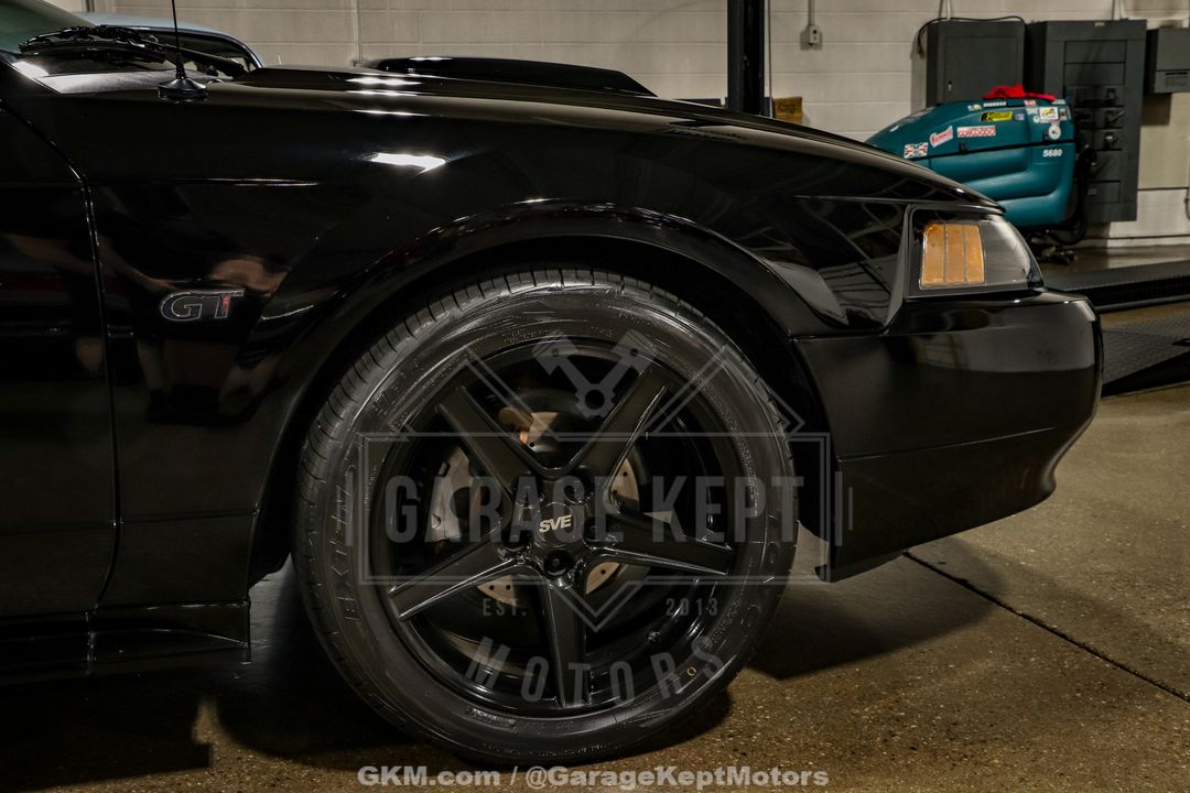 2003 Ford Mustang