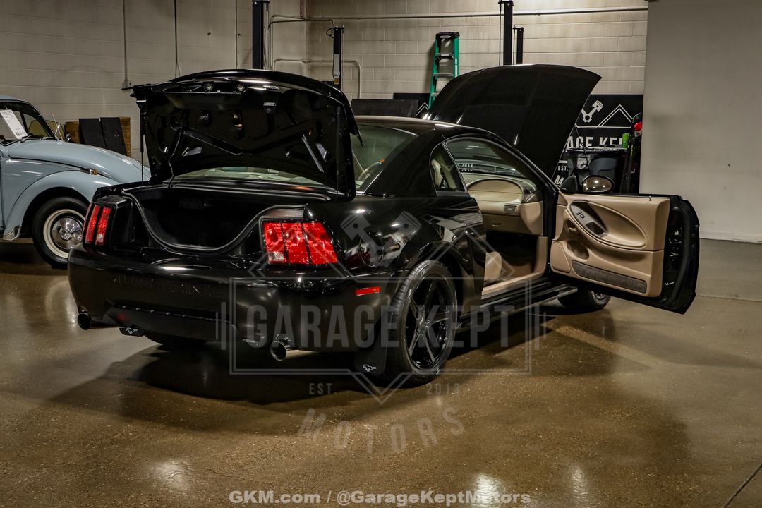 2003 Ford Mustang
