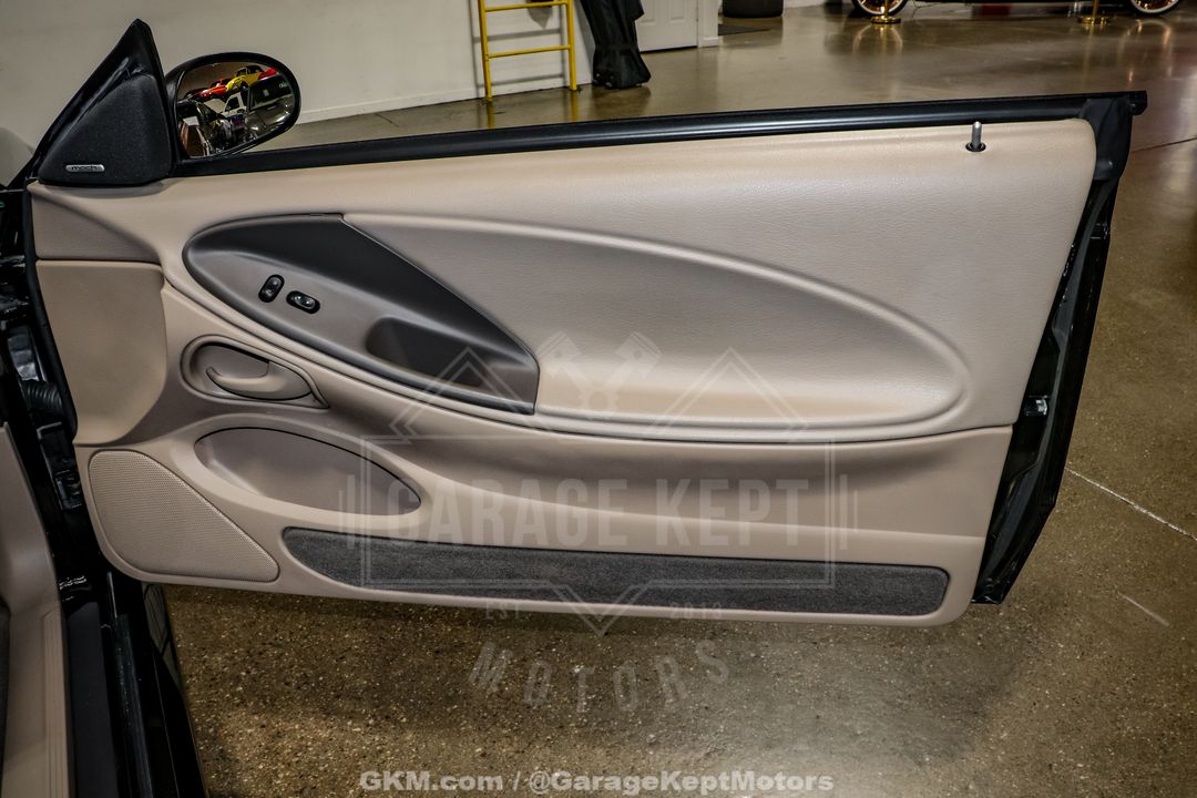 2003 Ford Mustang